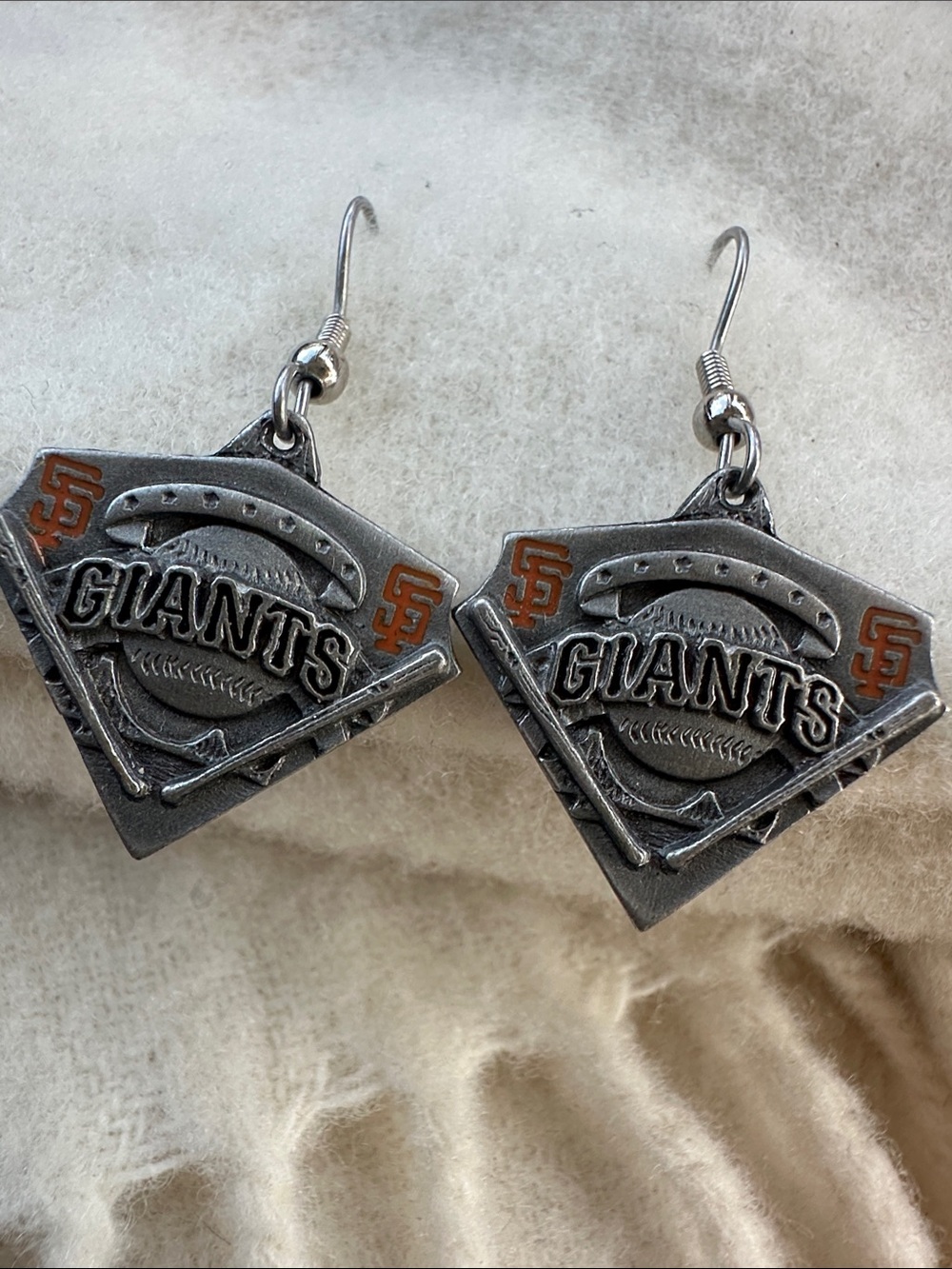 San Francisco Giants Siskiyou MLB Official Merch Silver-Tone Drop Earrings